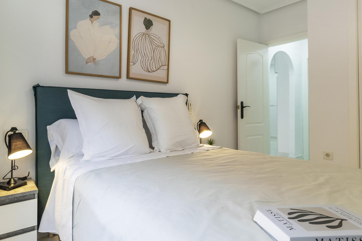Apartamento Pink SUNBIRDS-Playa del Cura Torrevieja Exterior foto