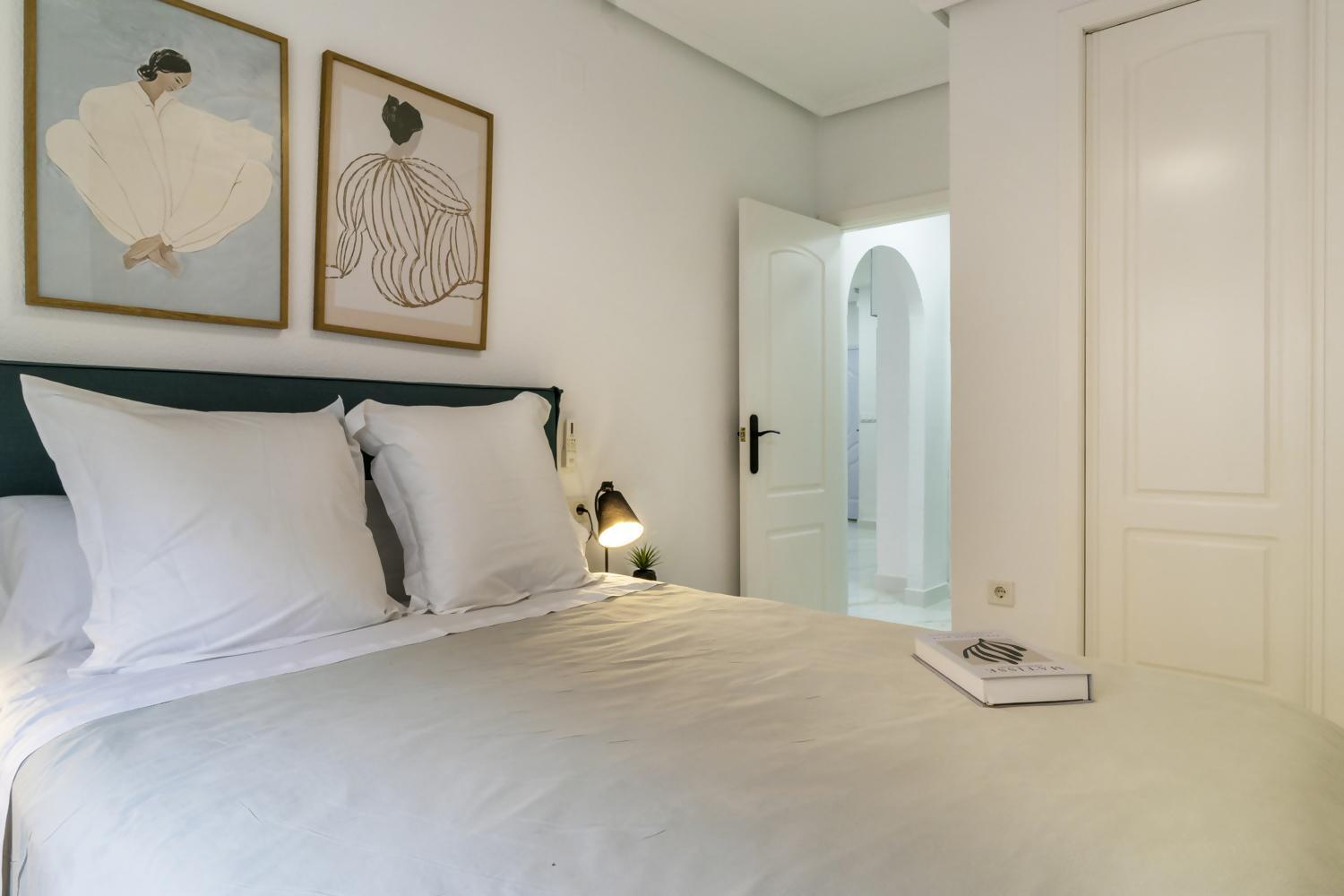 Apartamento Pink SUNBIRDS-Playa del Cura Torrevieja Exterior foto
