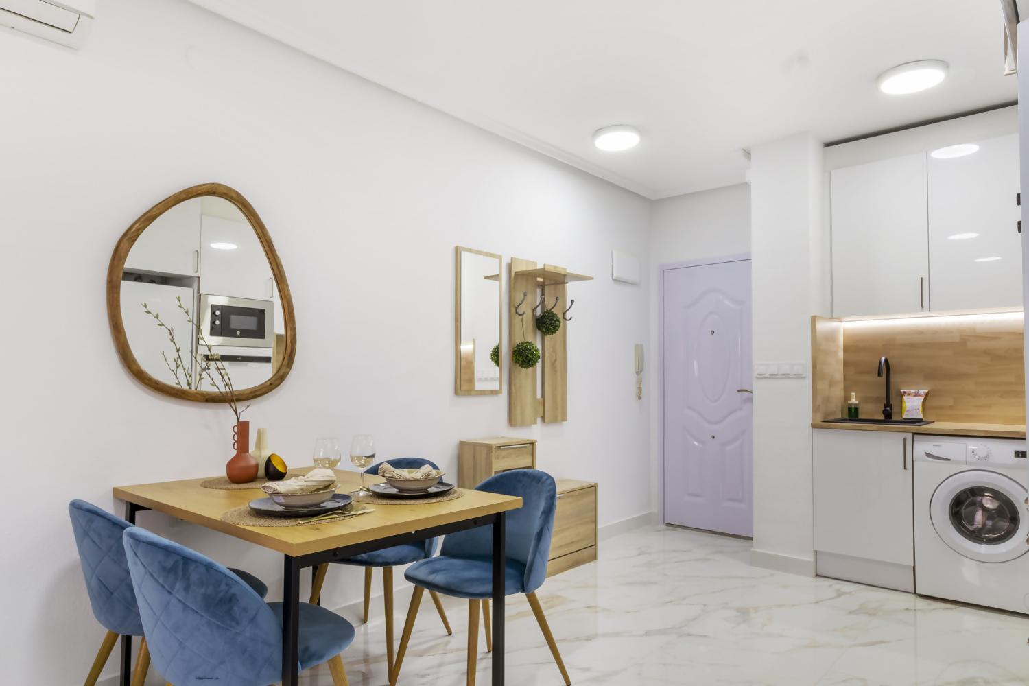 Apartamento Pink SUNBIRDS-Playa del Cura Torrevieja Exterior foto