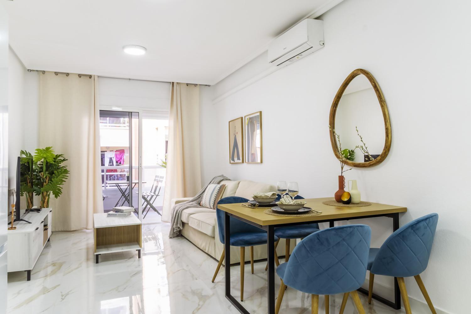 Apartamento Pink SUNBIRDS-Playa del Cura Torrevieja Exterior foto