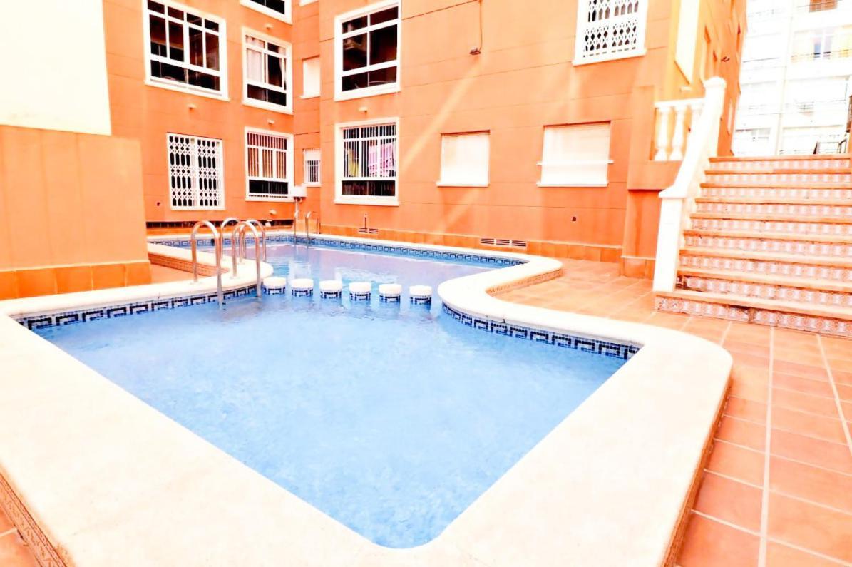 Apartamento Pink SUNBIRDS-Playa del Cura Torrevieja Exterior foto